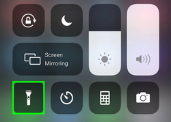 How to Turn Off the Flashlight on an iPhone 12